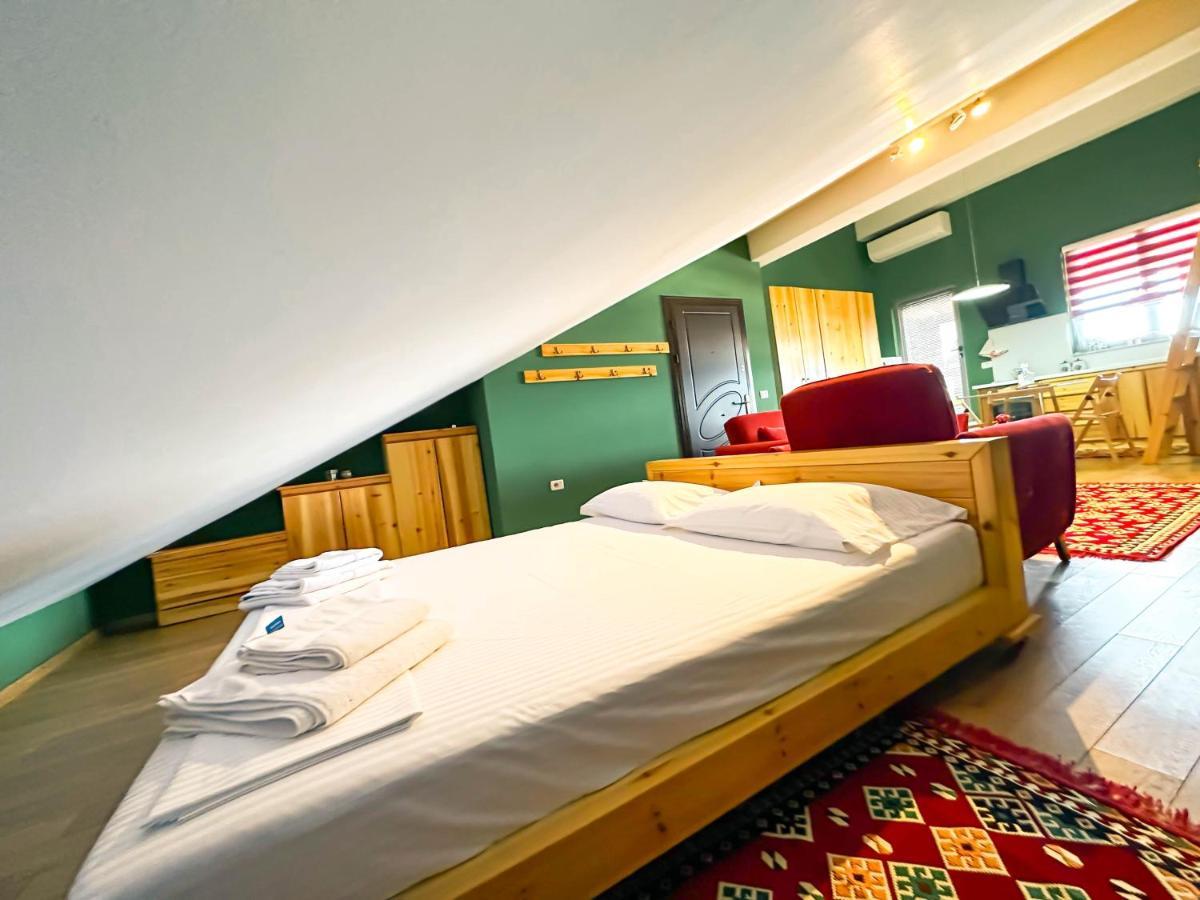 Cozy Elegance Above Korca Korce Exterior foto