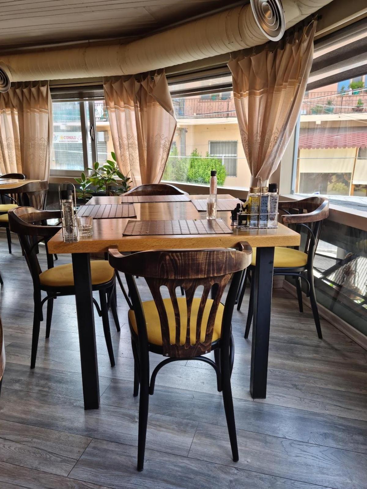 Cozy Elegance Above Korca Korce Exterior foto